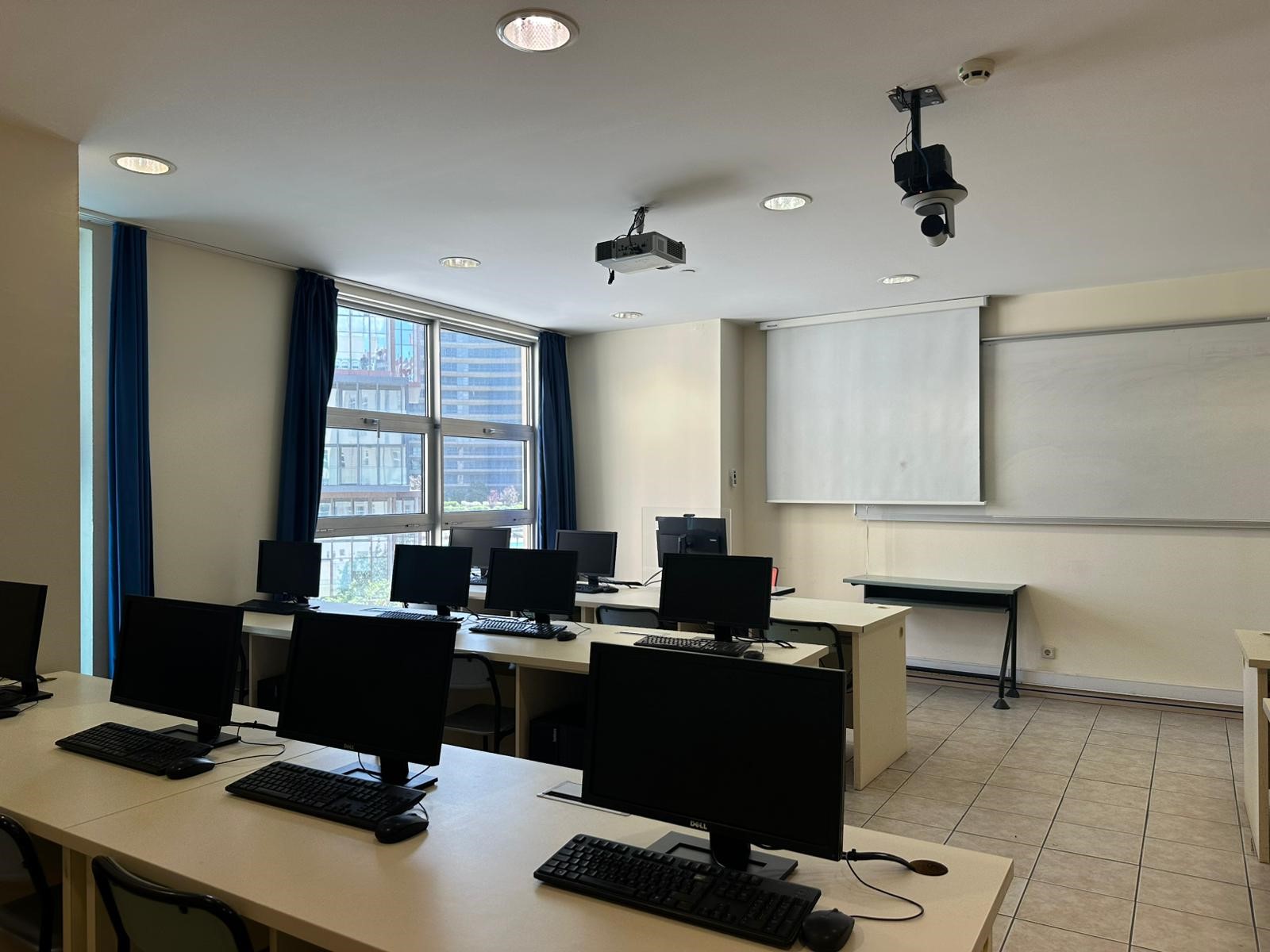 Bilgisayar Laboratuvarı 2-B-08/10