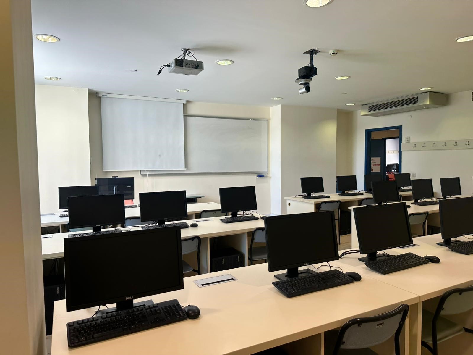 Bilgisayar Laboratuvarı 2-B-08/10